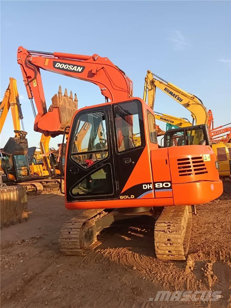 Doosan DH 80 G Midi excavators  7t - 12t