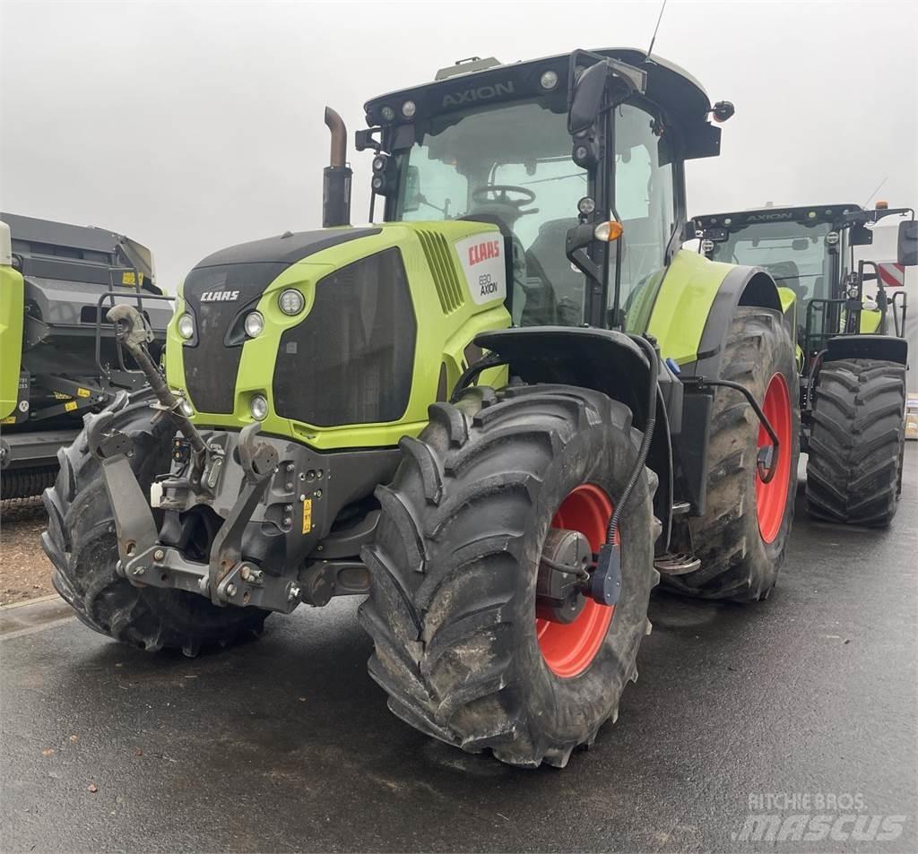 CLAAS AXION 830 Tractors