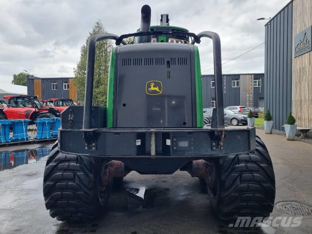 John Deere 1270 G Harvesters