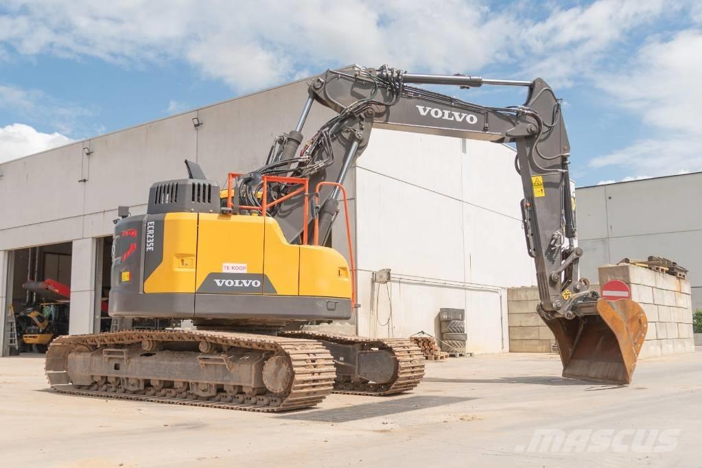 Volvo ECR 235 E Crawler excavators