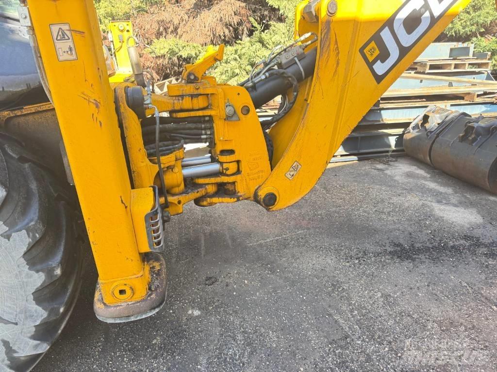 JCB 3 CX 14 MF TLB's
