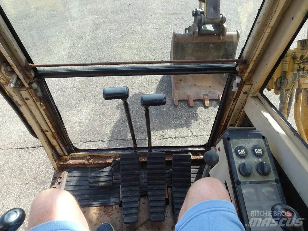 CAT 307 Mini excavators < 7t