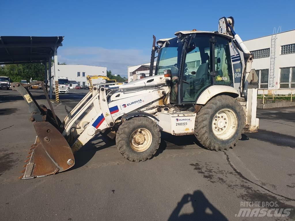 Komatsu WB 93 R-5 TLB's
