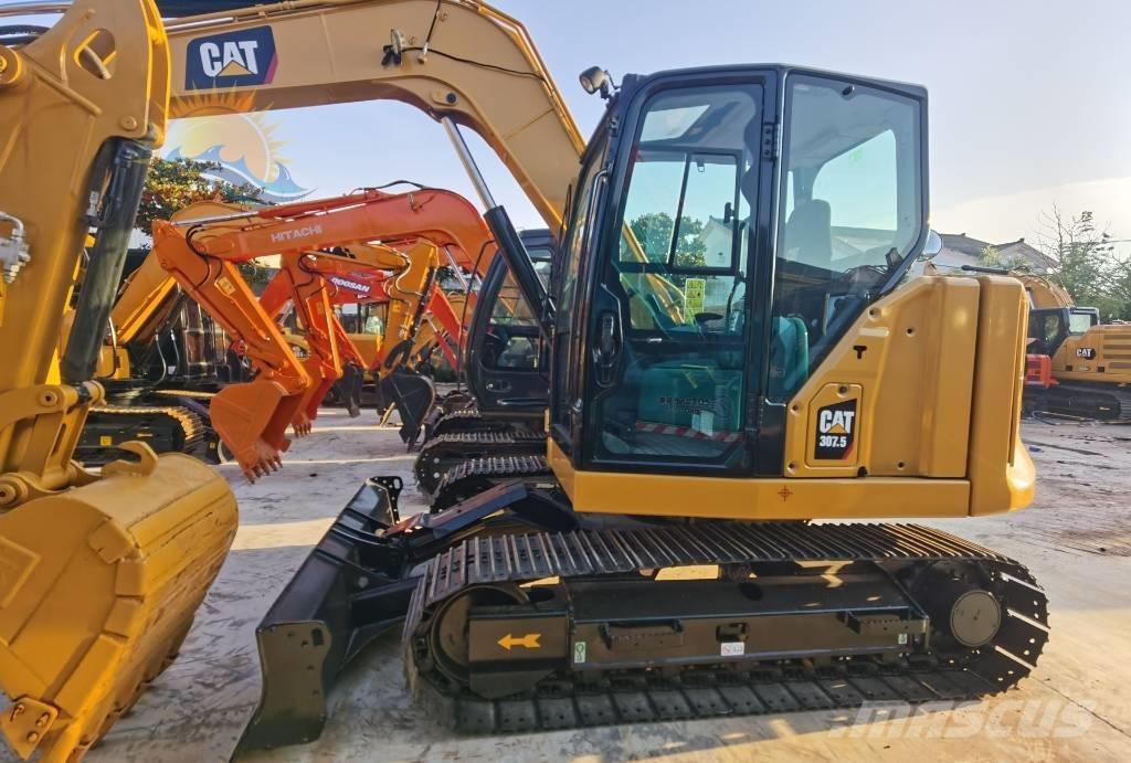 CAT 307.5 Midi excavators  7t - 12t
