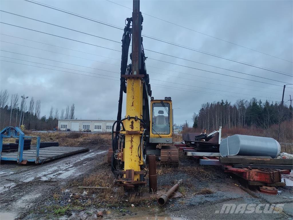 Åkerman H7C Piling rigs