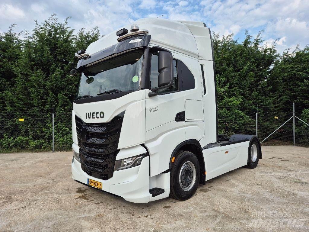 Iveco S-Way 490 Truck Tractor Units