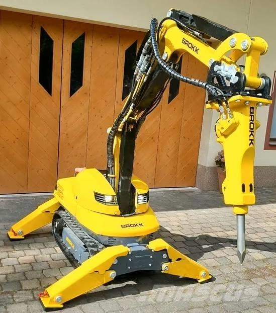 Brokk 110 Mini excavators < 7t