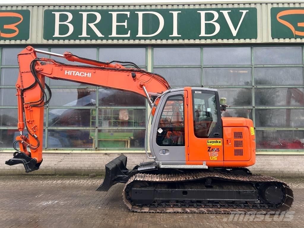 Hitachi ZX 135 US Crawler excavators