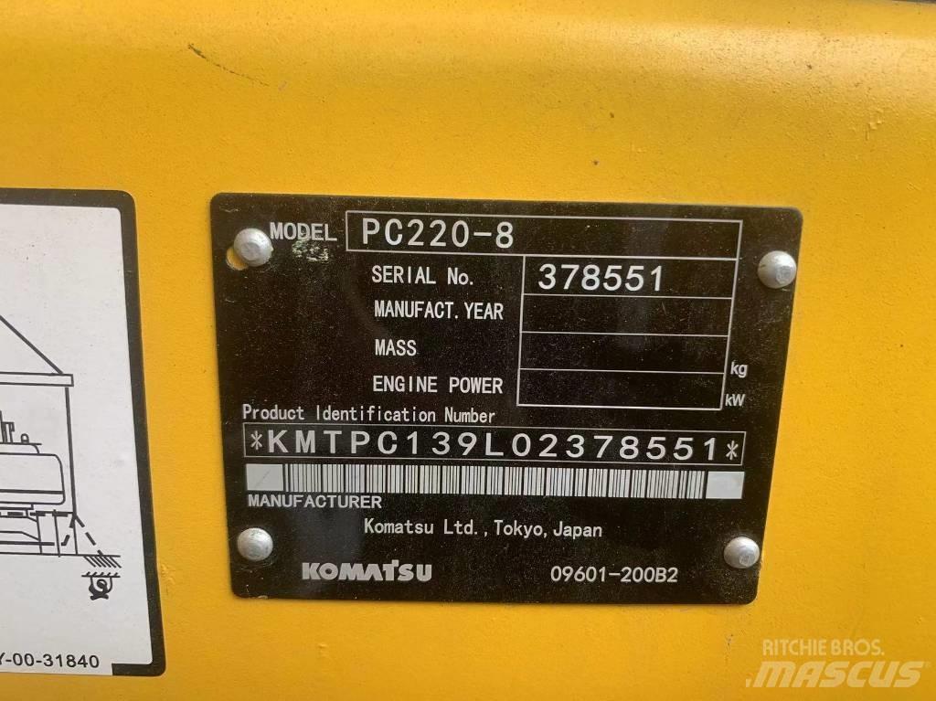 Komatsu PC 220-8 Crawler excavators