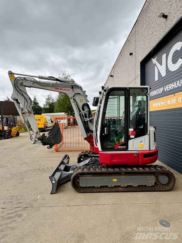 Takeuchi TB 257 FR Mini excavators < 7t