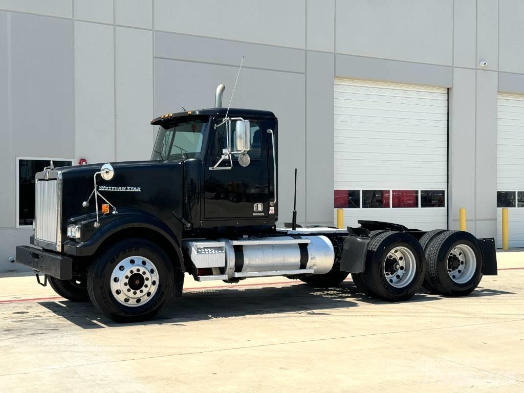Western Star 4900 Truck Tractor Units