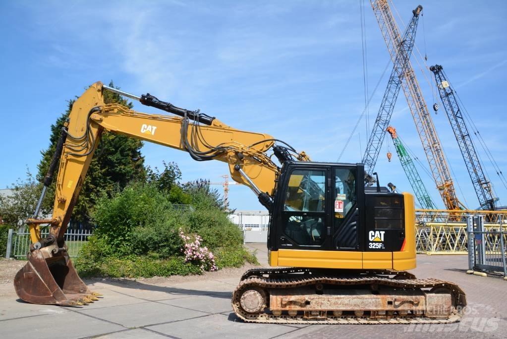 CAT 325 FL CR Crawler excavators