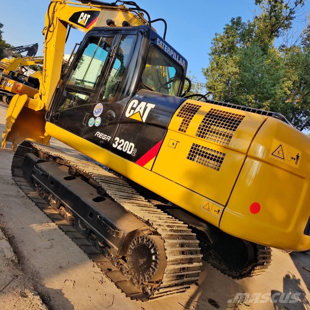CAT 320 D2 Crawler excavators