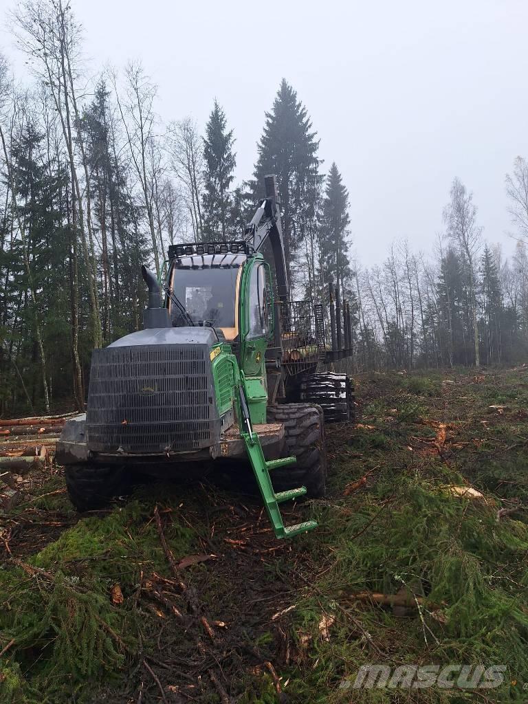 John Deere 1510G Forwarders