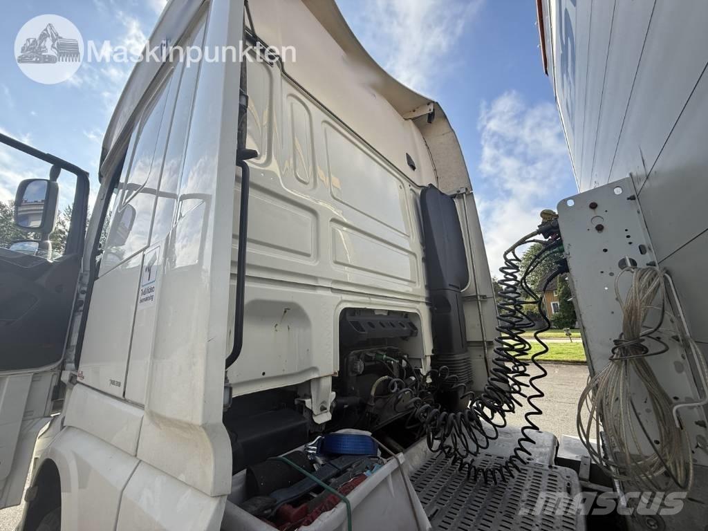 DAF 530 Truck Tractor Units
