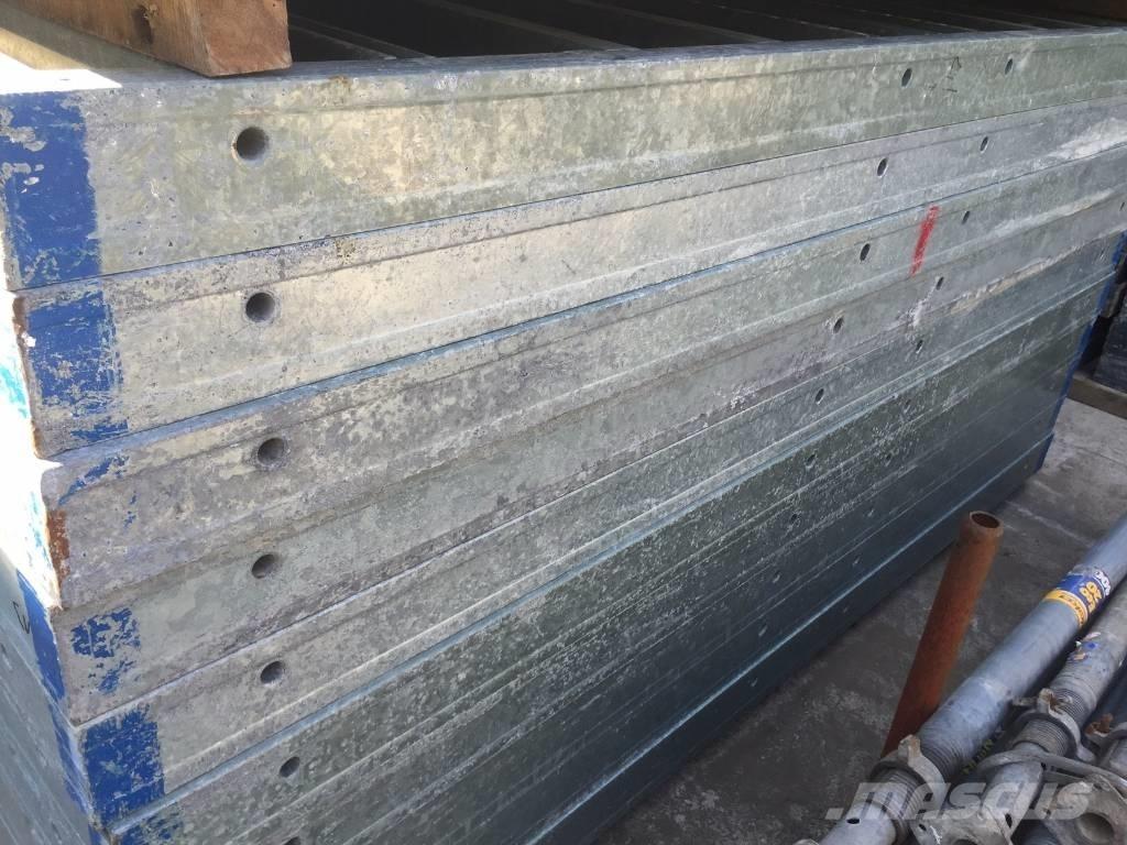  Doka Framax Scaffolding equipment