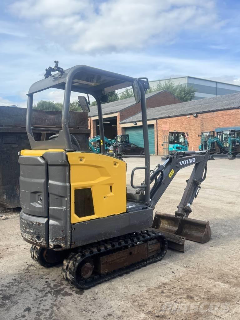 Volvo EC 15 Mini excavators < 7t
