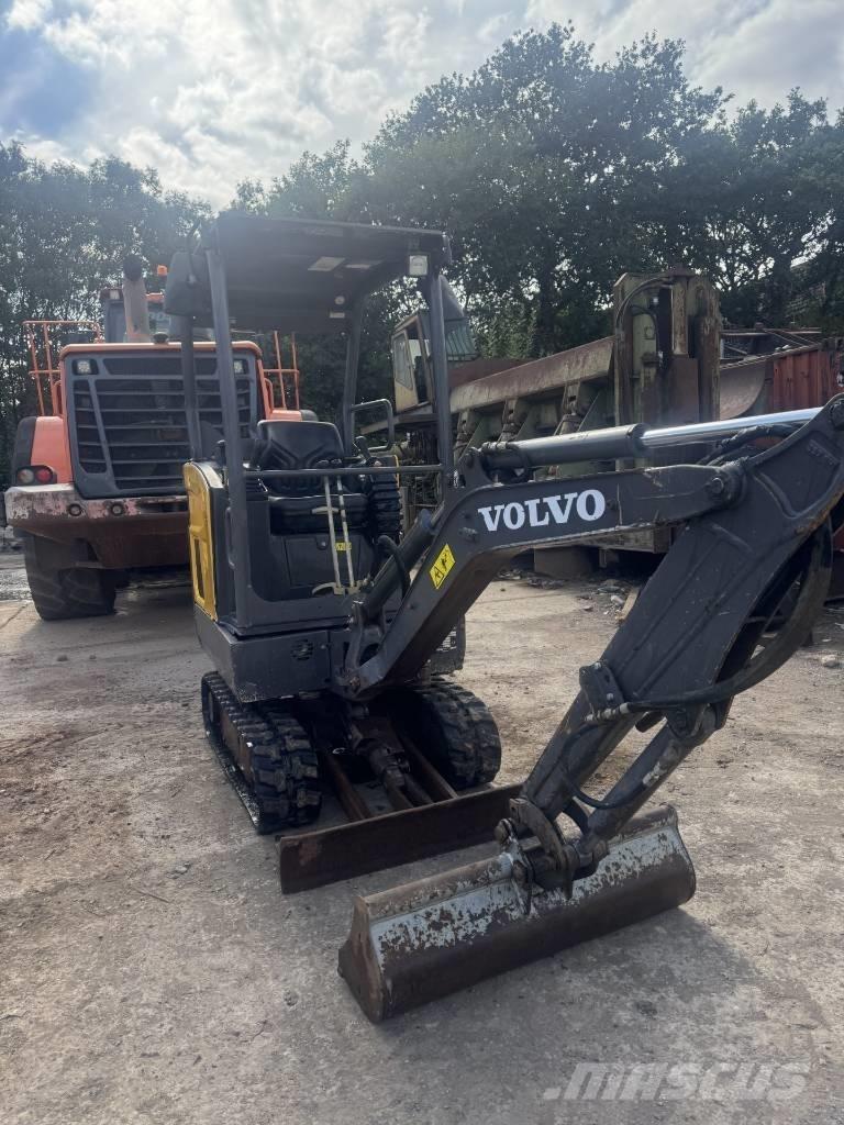 Volvo EC 15 Mini excavators < 7t