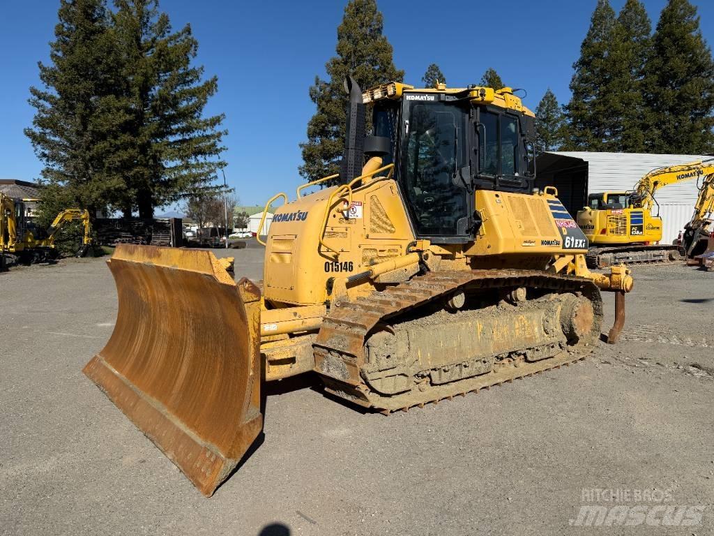Komatsu D61EXi-24 Crawler dozers