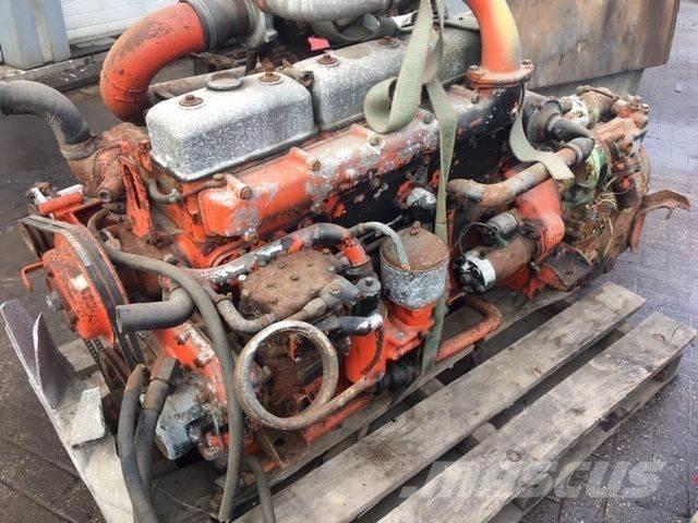 Scania DS8-40 Engines