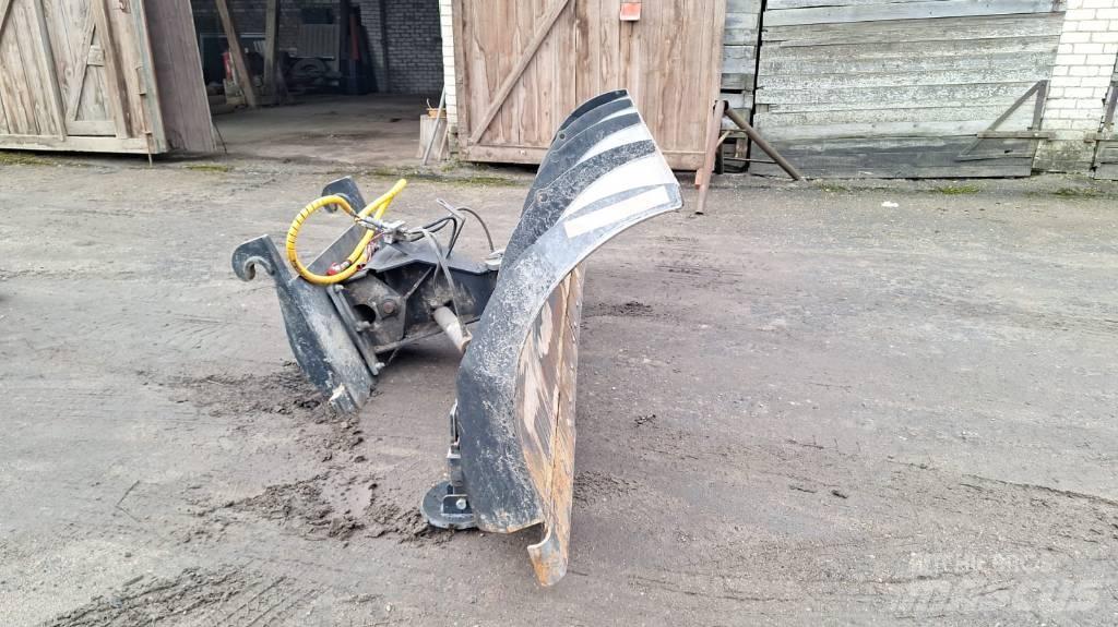 CASE 695 ST TLB's