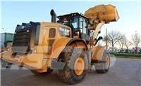 CAT 966M Wheel loaders