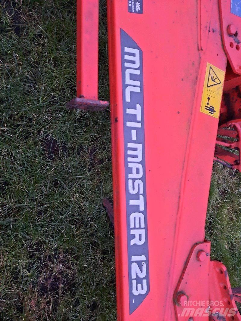Kuhn MM1235T8010 Ploughs