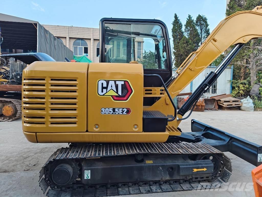 CAT 305.5 Mini excavators < 7t