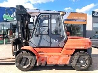 Toyota 5 FD 70 Diesel trucks