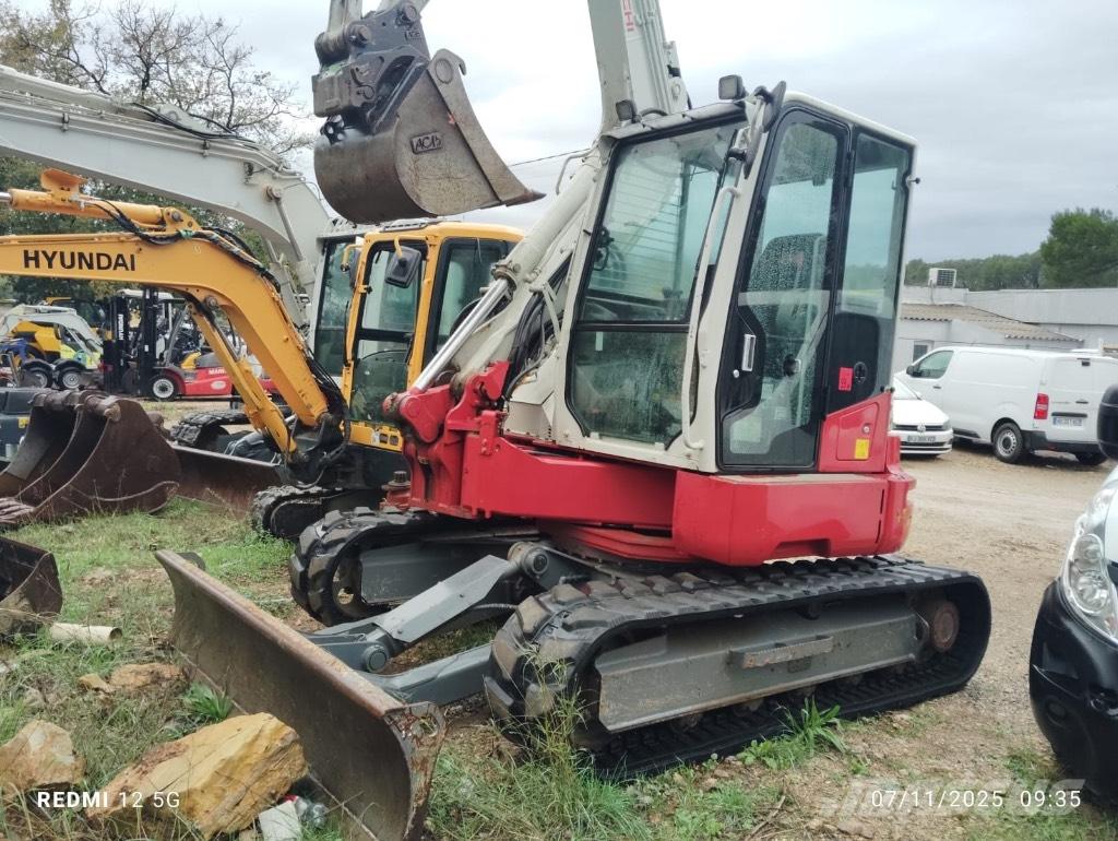 Takeuchi 280 FR Crawler excavators