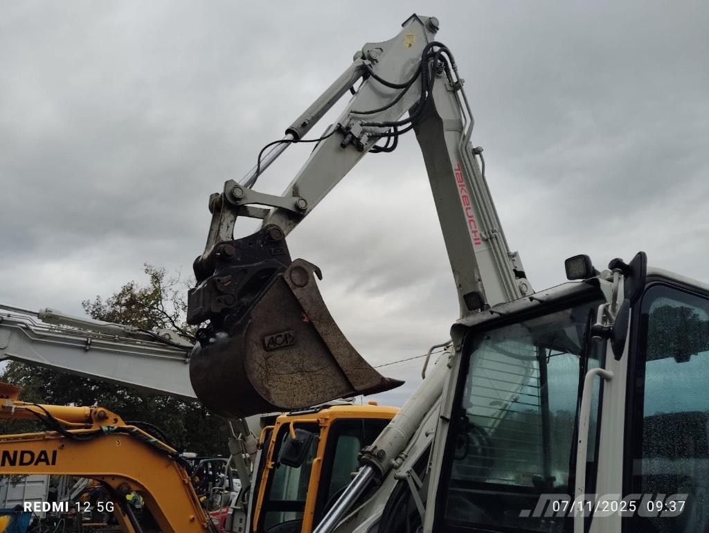Takeuchi 280 FR Crawler excavators