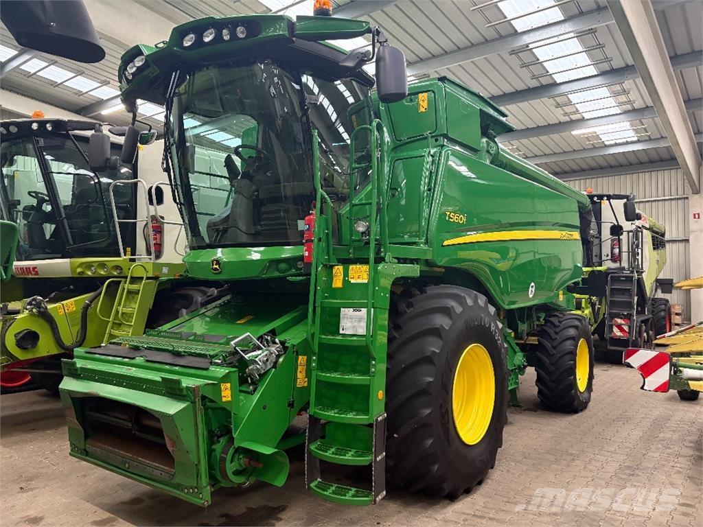 John Deere T560I Combine harvesters
