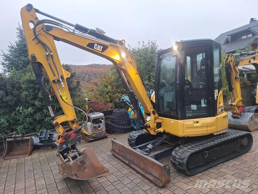 CAT 304 E CR Mini excavators < 7t
