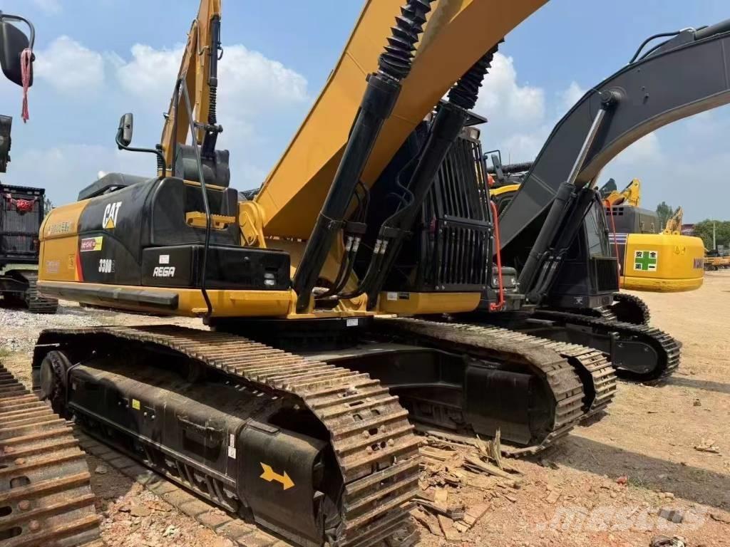 CAT 330 Crawler excavators