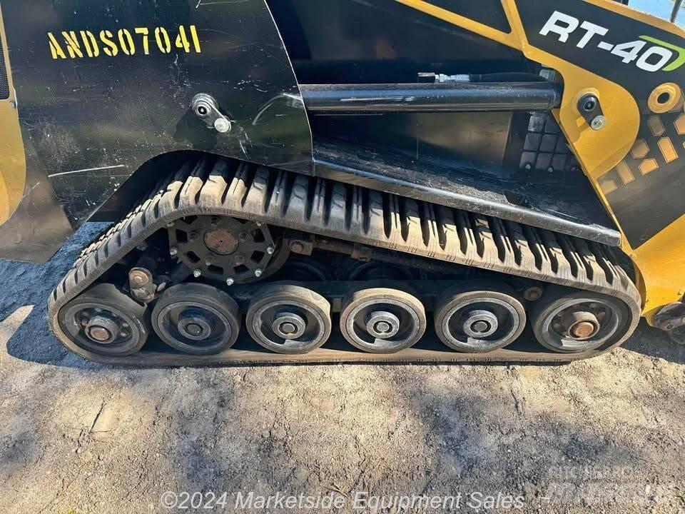 ASV RT 40 Skid steer loaders