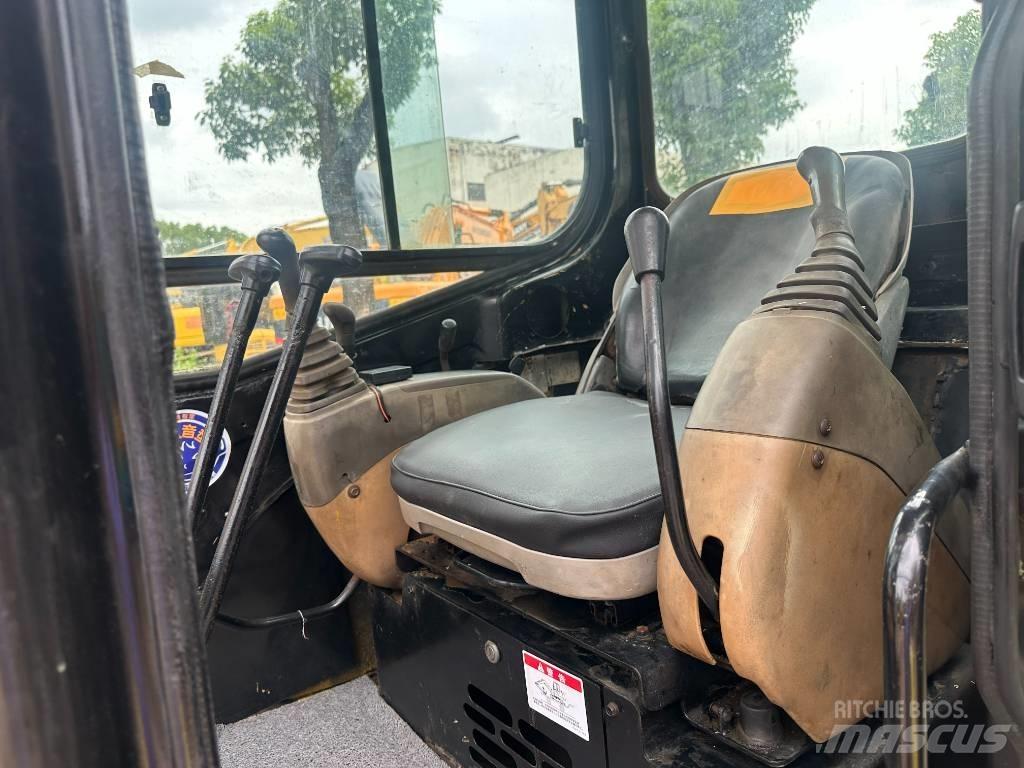 CAT 303 Mini excavators < 7t