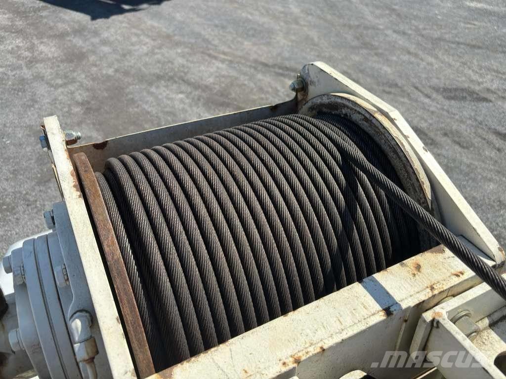 Terex BT 4792 Crane trucks