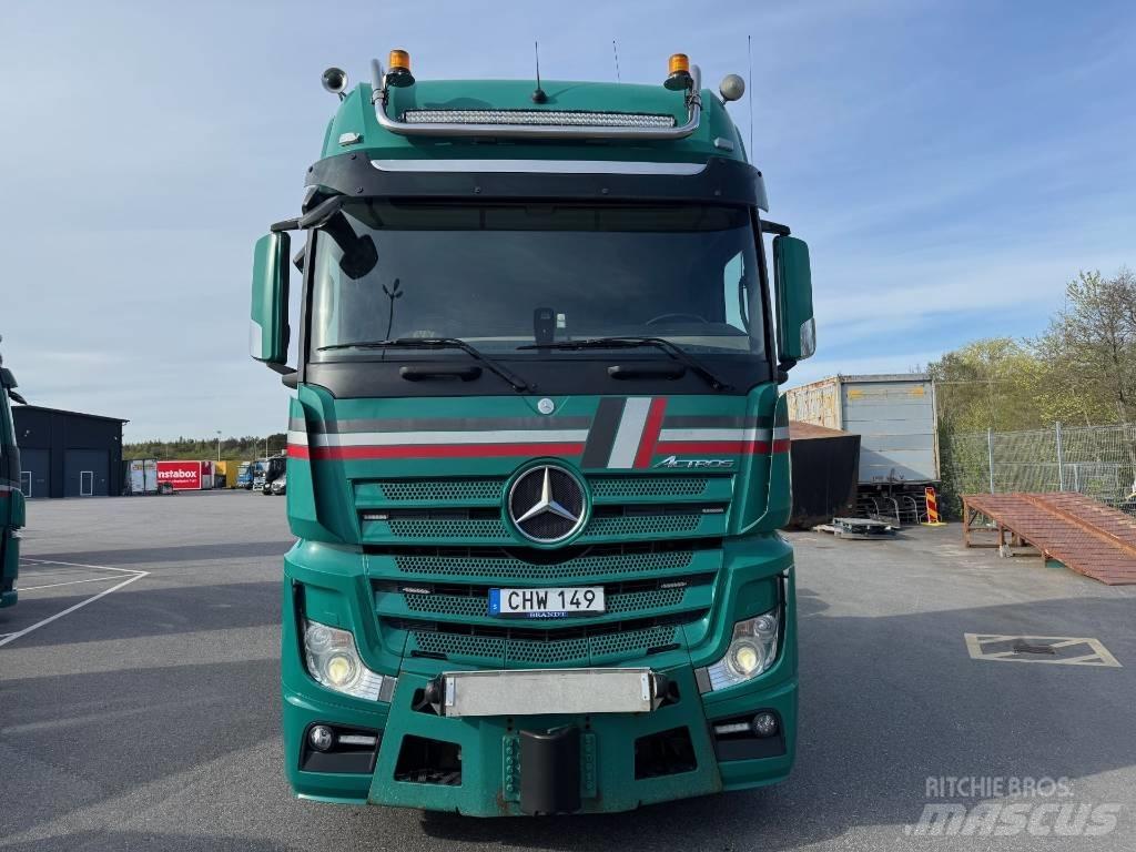 Mercedes-Benz  Truck Tractor Units