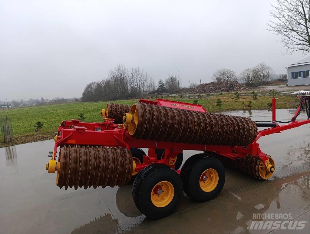 Väderstad Rexius 820 Farming rollers