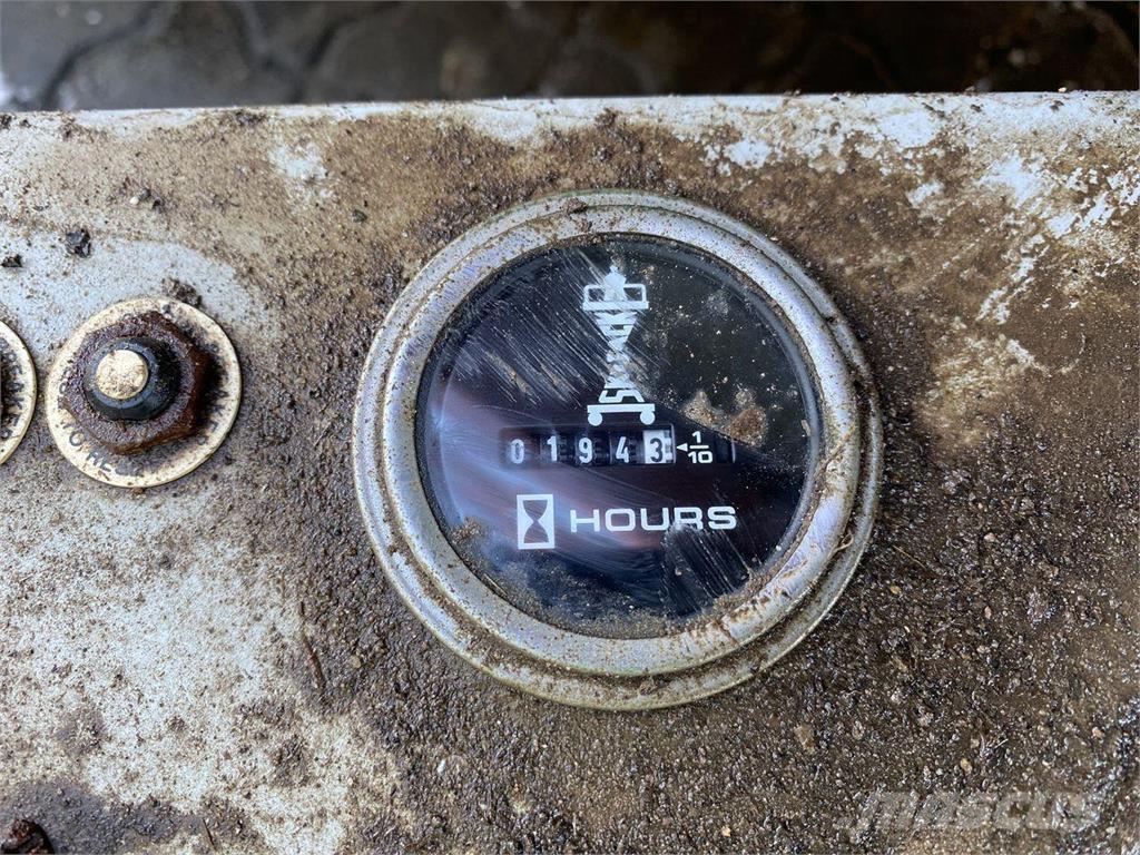 SkyJack SJ3219 Scissor lifts