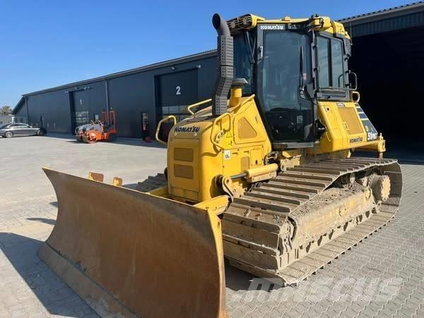 Komatsu D 51 PXi-24 Crawler dozers
