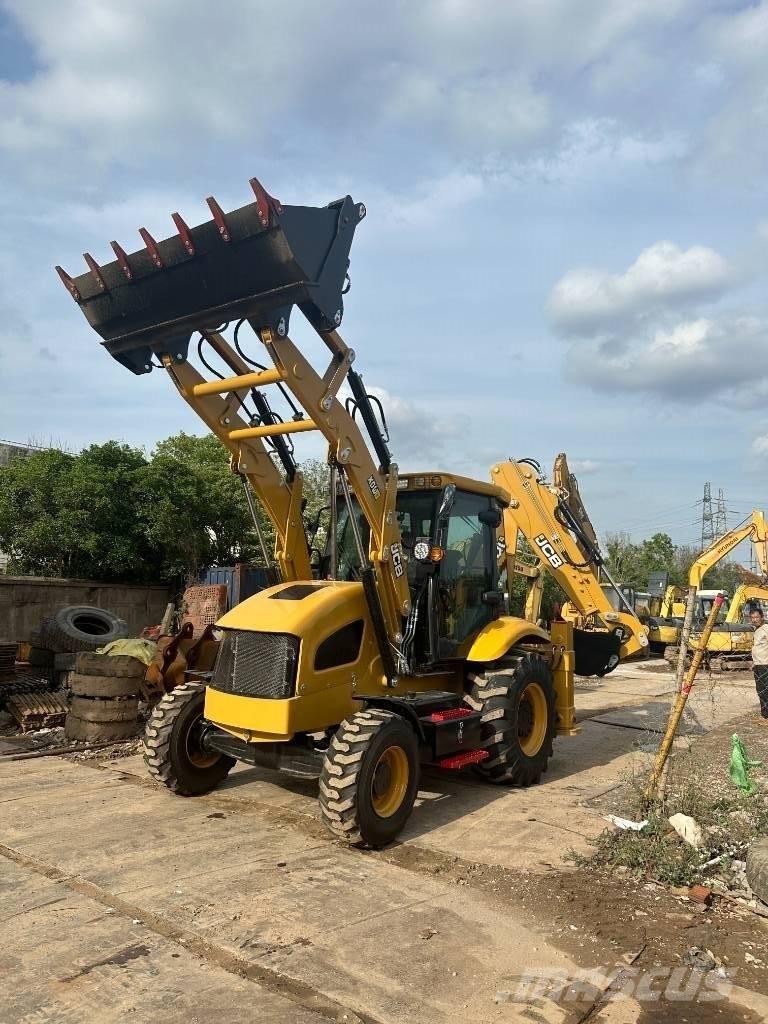 JCB 3 CX TLB's