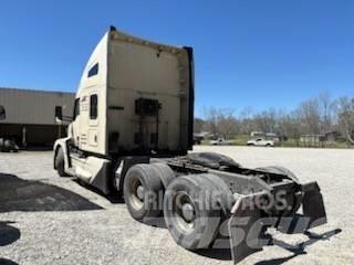 Kenworth T 680 Truck Tractor Units