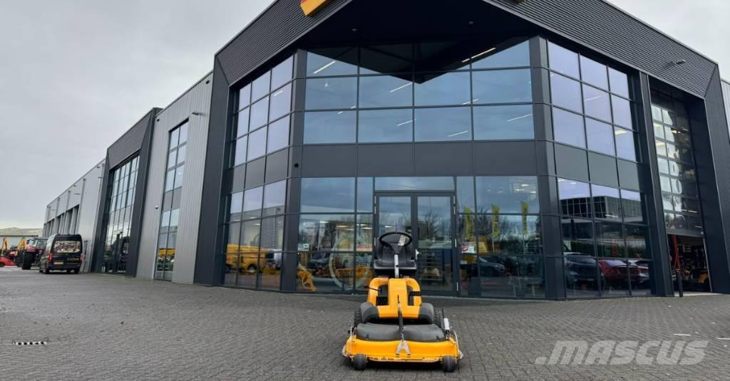 Stiga Villa Riding mowers