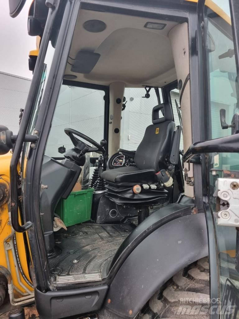 JCB 4 CX TLB's