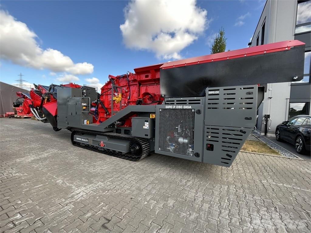 GIPO P 090 GIGA Mobile crushers