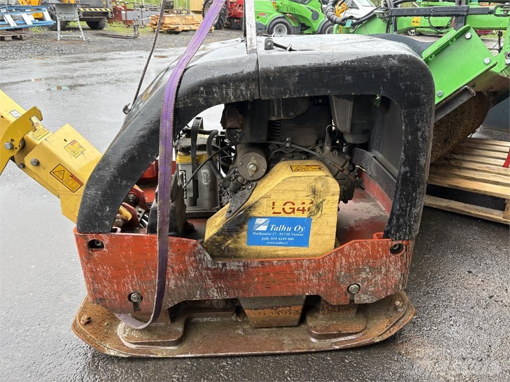 Dynapac LG400 Vibrator compactors
