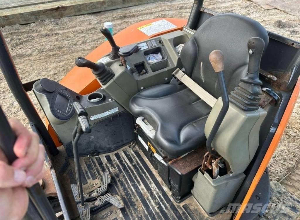 Doosan DX 35 Mini excavators < 7t