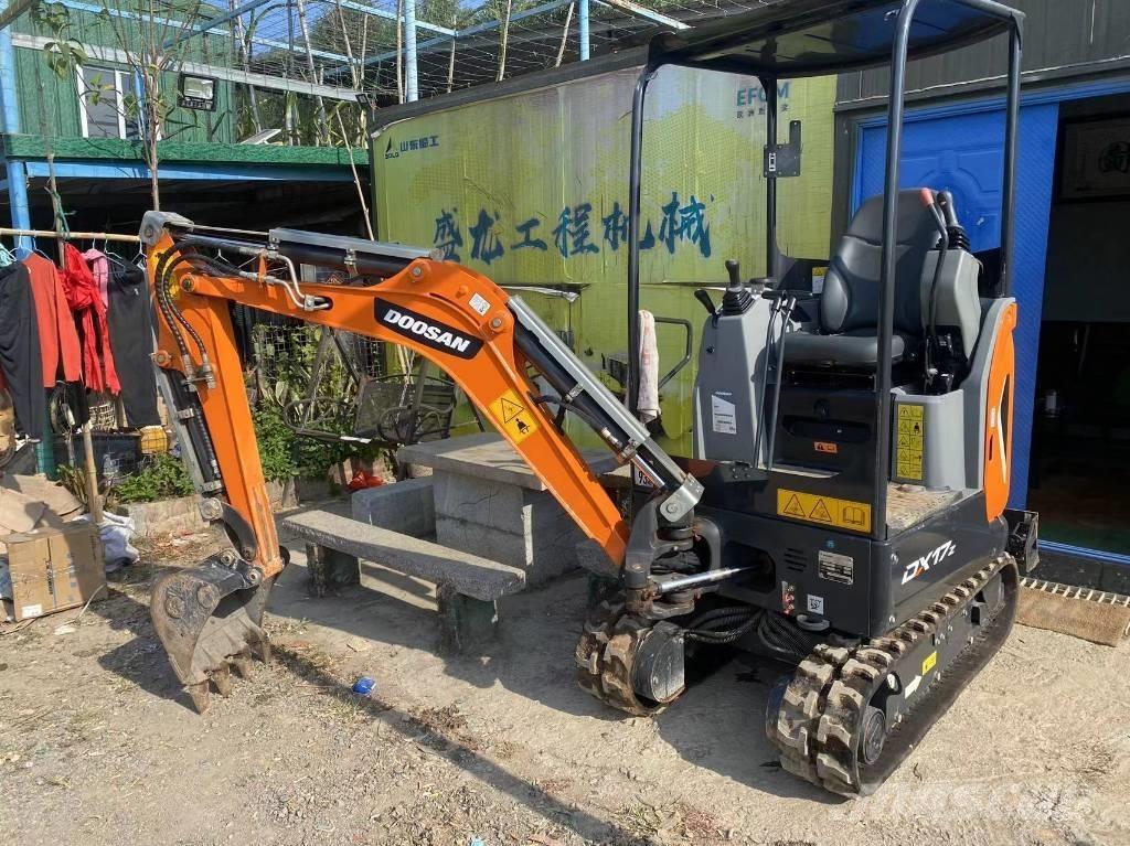 Doosan DX 17 Mini excavators < 7t
