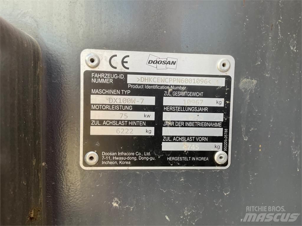 Doosan DX100W-7 Wheeled excavators